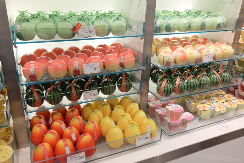 日本の高品質なフルーツを使用！「新宿高野」で買いたいおみやげスイーツ7選 | Japan Fruits - 日本のフルーツ狩り・フルーツ情報サイト